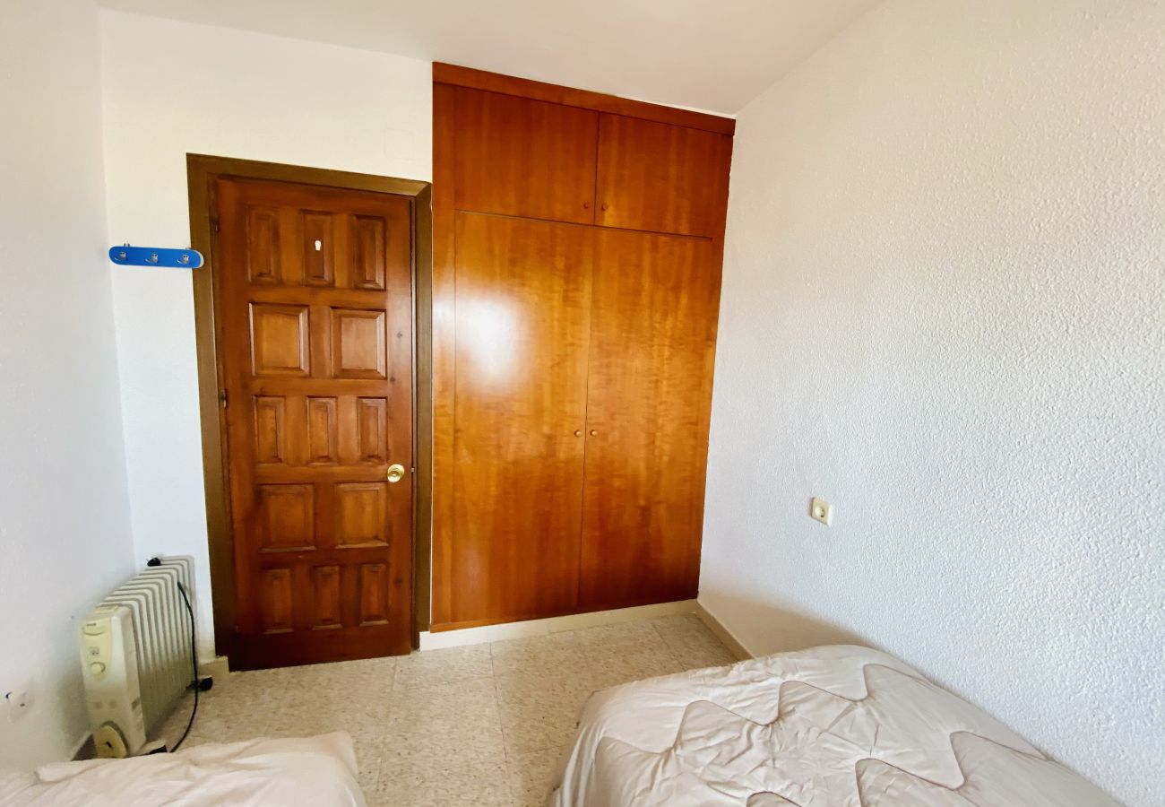 Apartamento en Benidorm - A690 - Madrimar