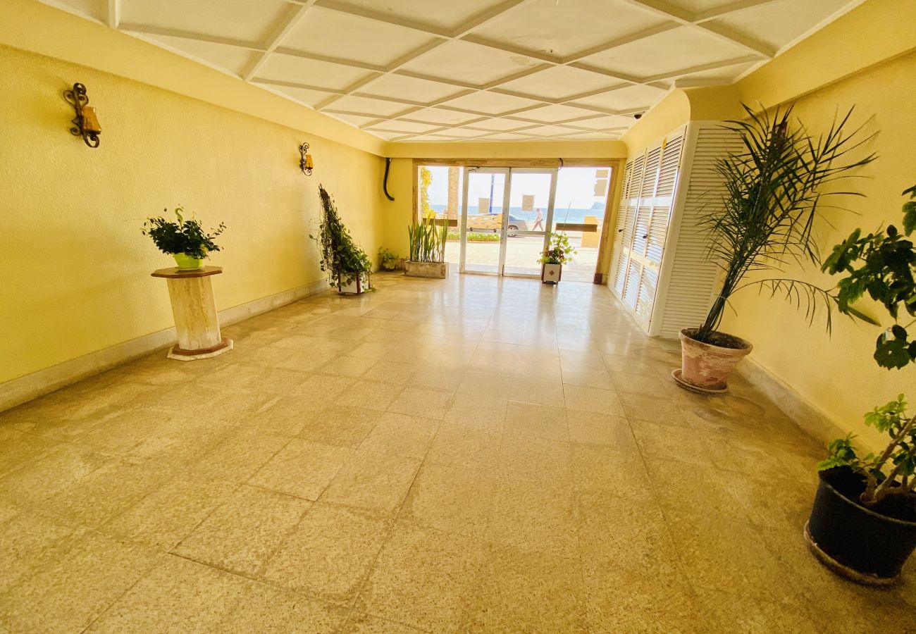 Apartamento en Benidorm - A690 - Madrimar