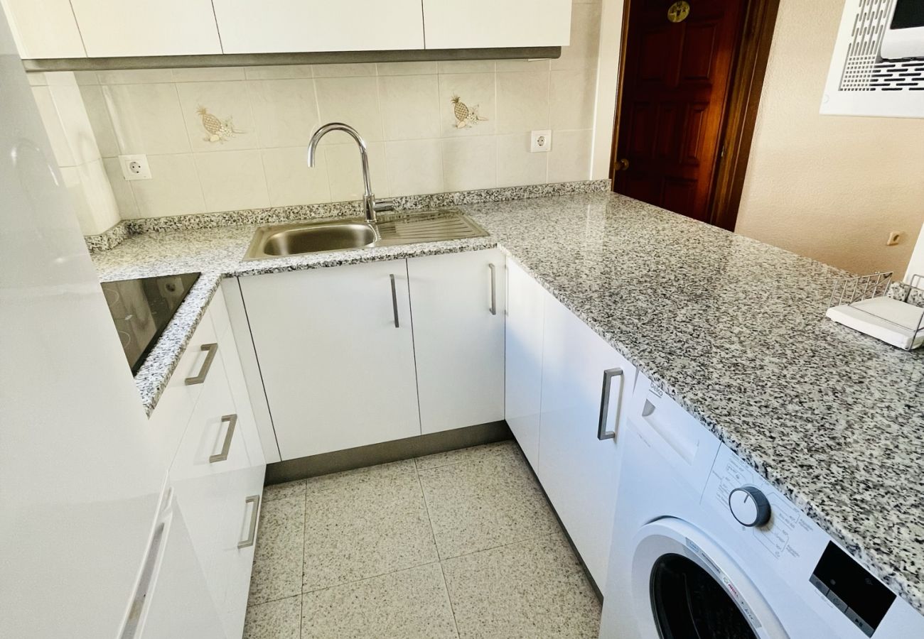 Apartamento en Benidorm - A690 - Madrimar