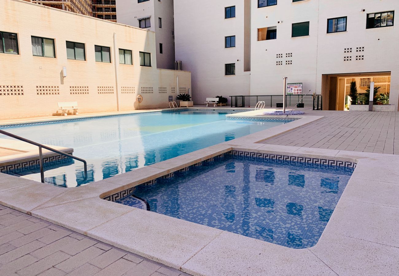 Dos piscinas del apartamento de alquiler vacacional