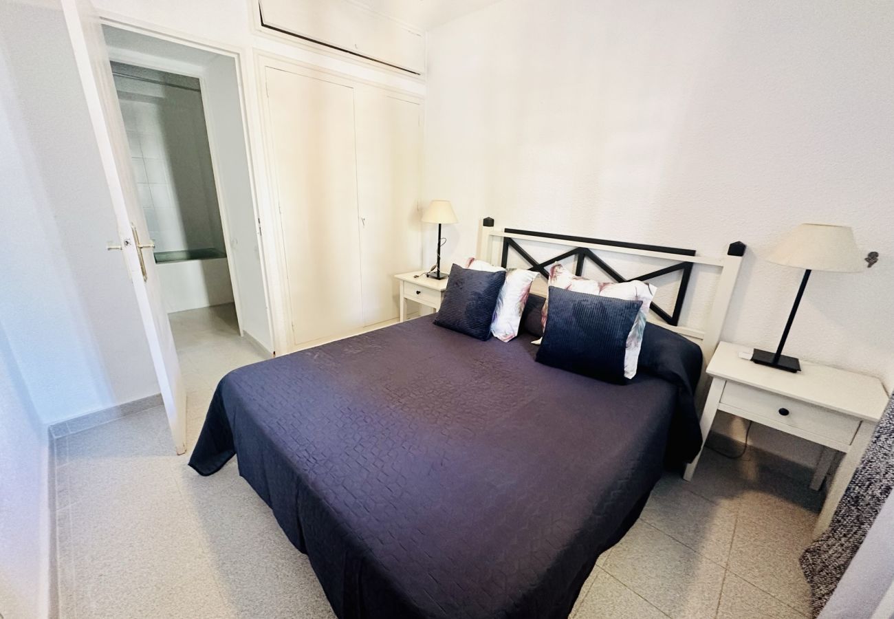 Apartamento en Benidorm - A1015 - Madrimar