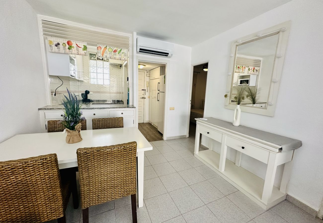 Apartamento en Benidorm - A1015 - Madrimar