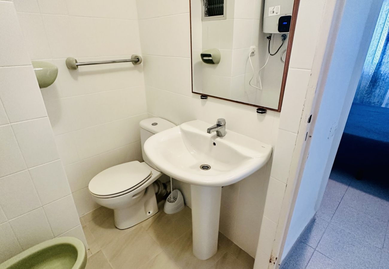 Apartamento en Benidorm - A1015 - Madrimar