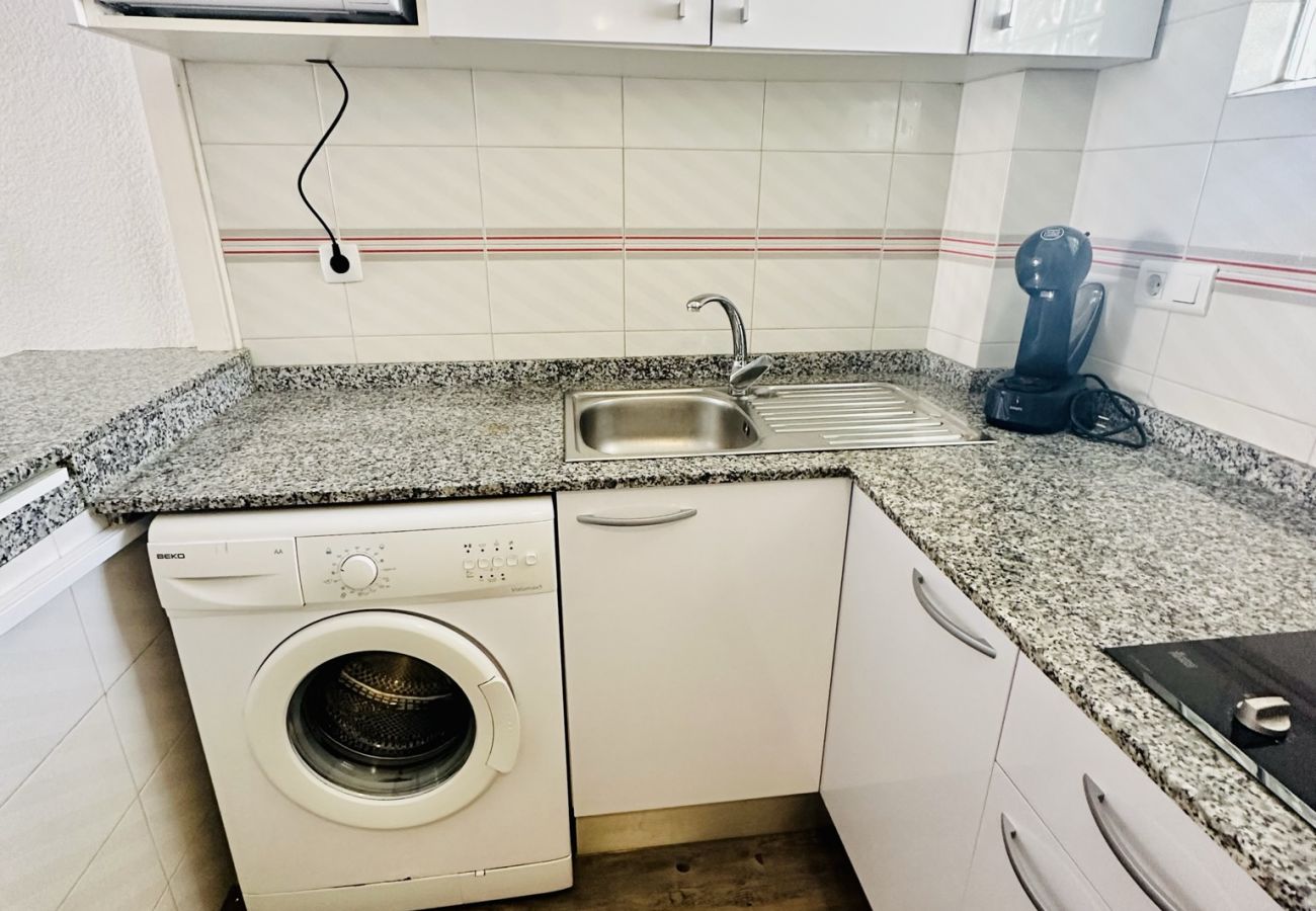 Apartamento en Benidorm - A1015 - Madrimar