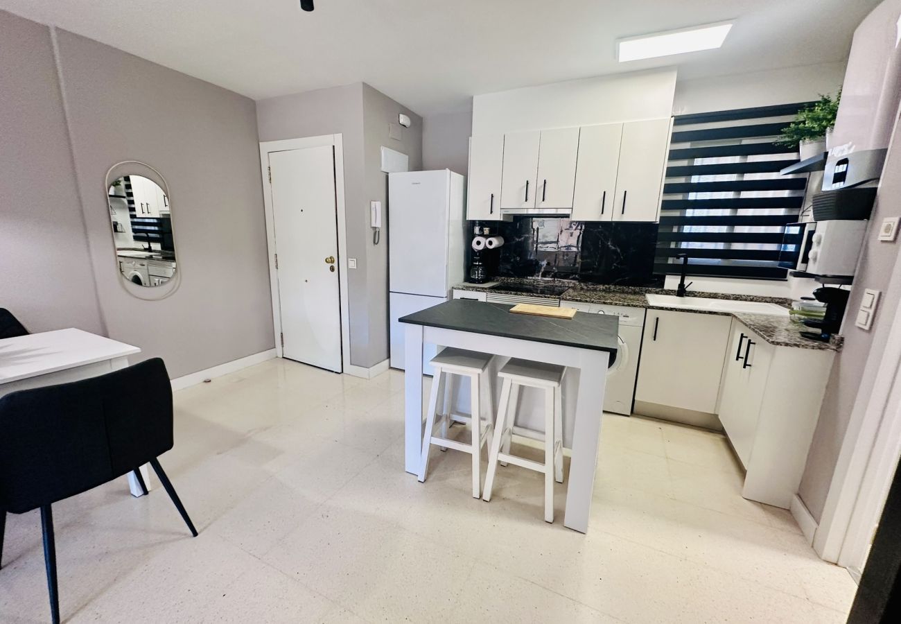 Apartamento en Cala de Finestrat - T1031 - Entreplayas 1