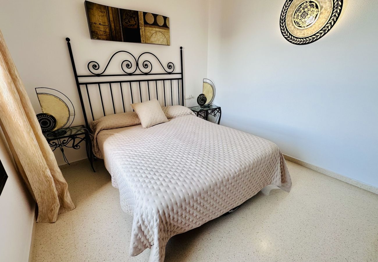 Apartamento en Benidorm - T1112 - Coblanca 40