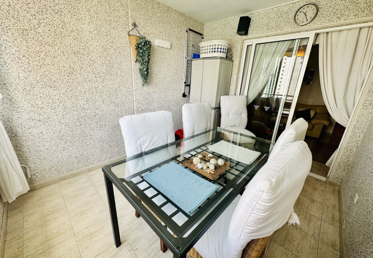 Indoor terrace holiday flat in Alicante