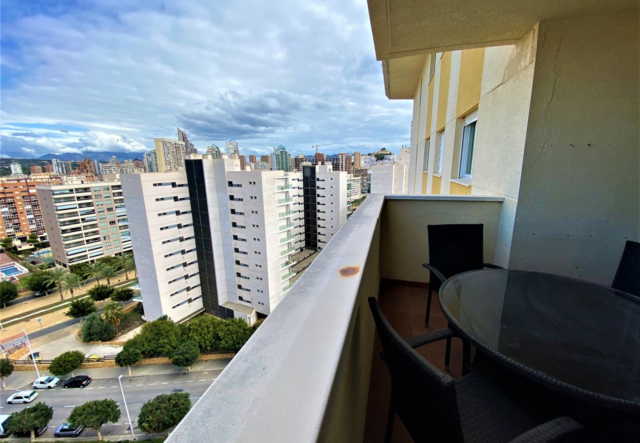 Outdoor terrace of the holiday rental flat in Alicante