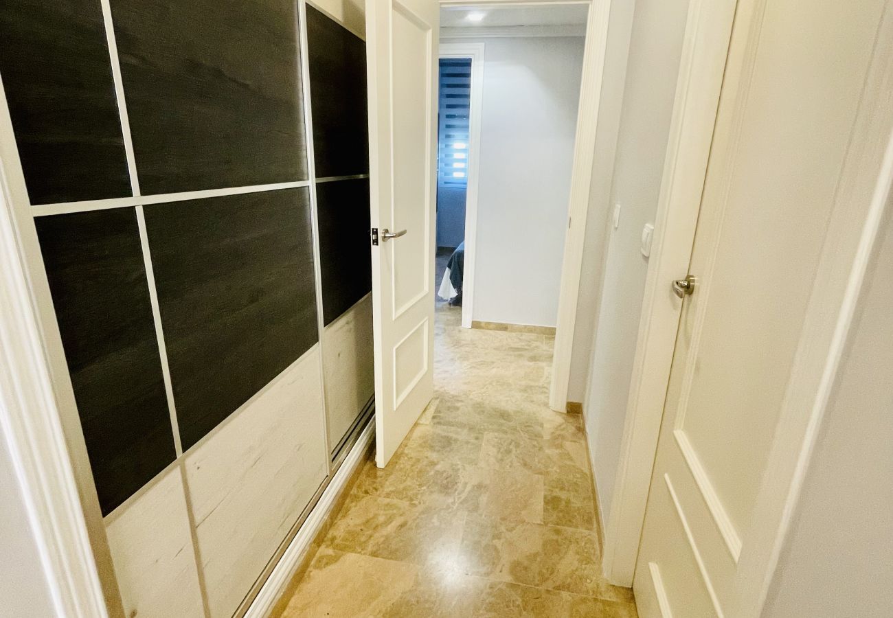 Apartment in Benidorm - A997 - Torre Doscalas