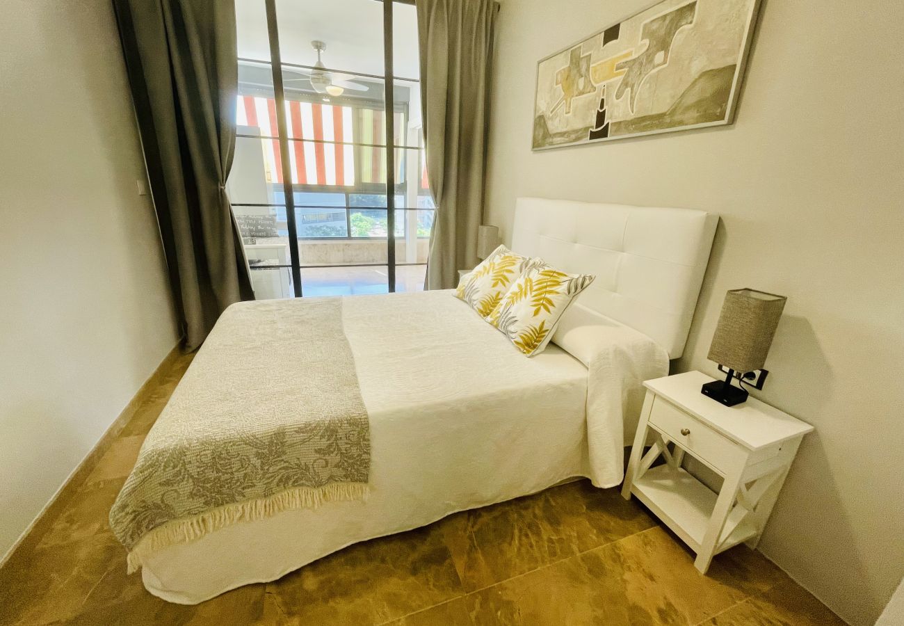 Apartment in Benidorm - A997 - Torre Doscalas