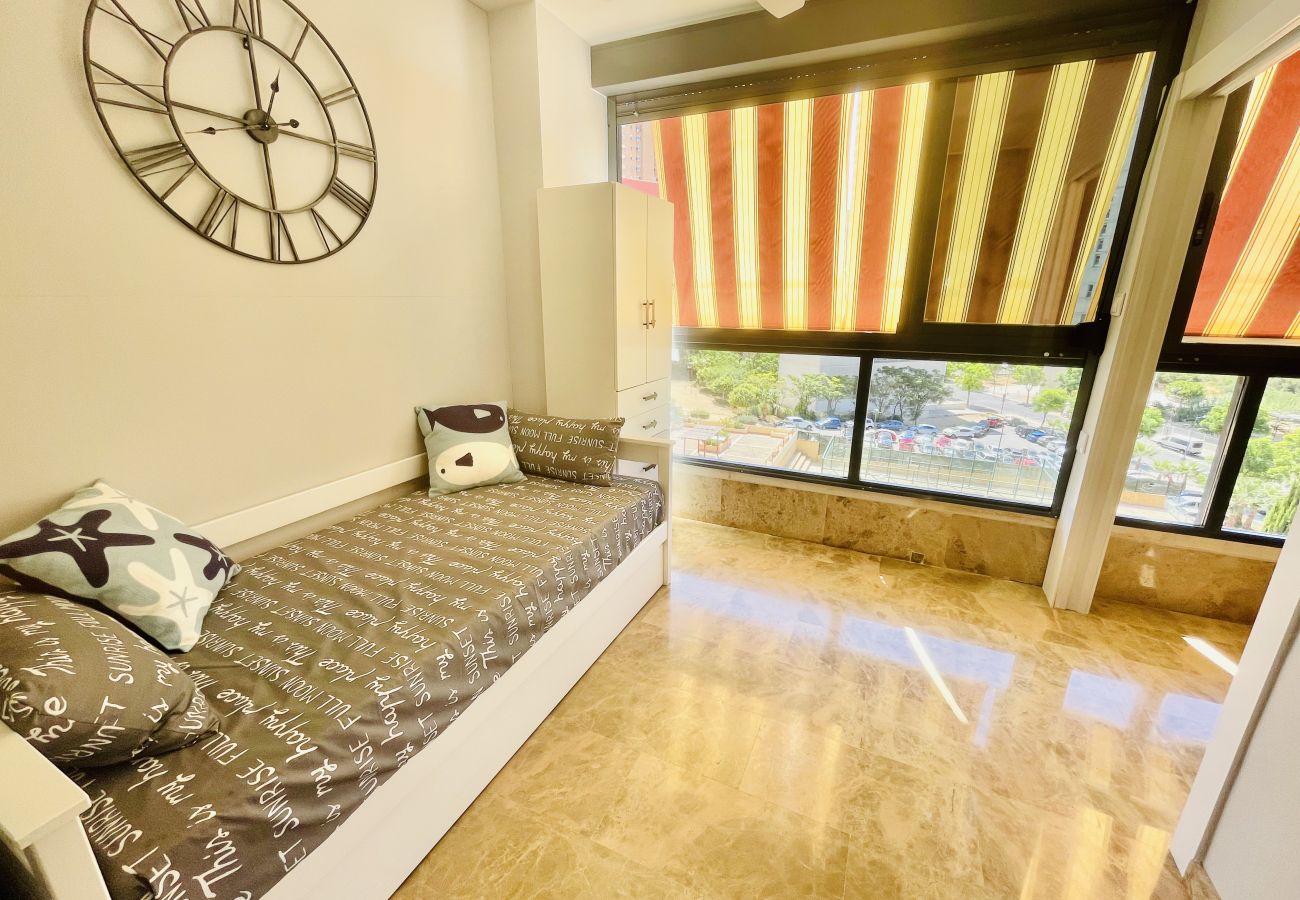 Apartment in Benidorm - A997 - Torre Doscalas
