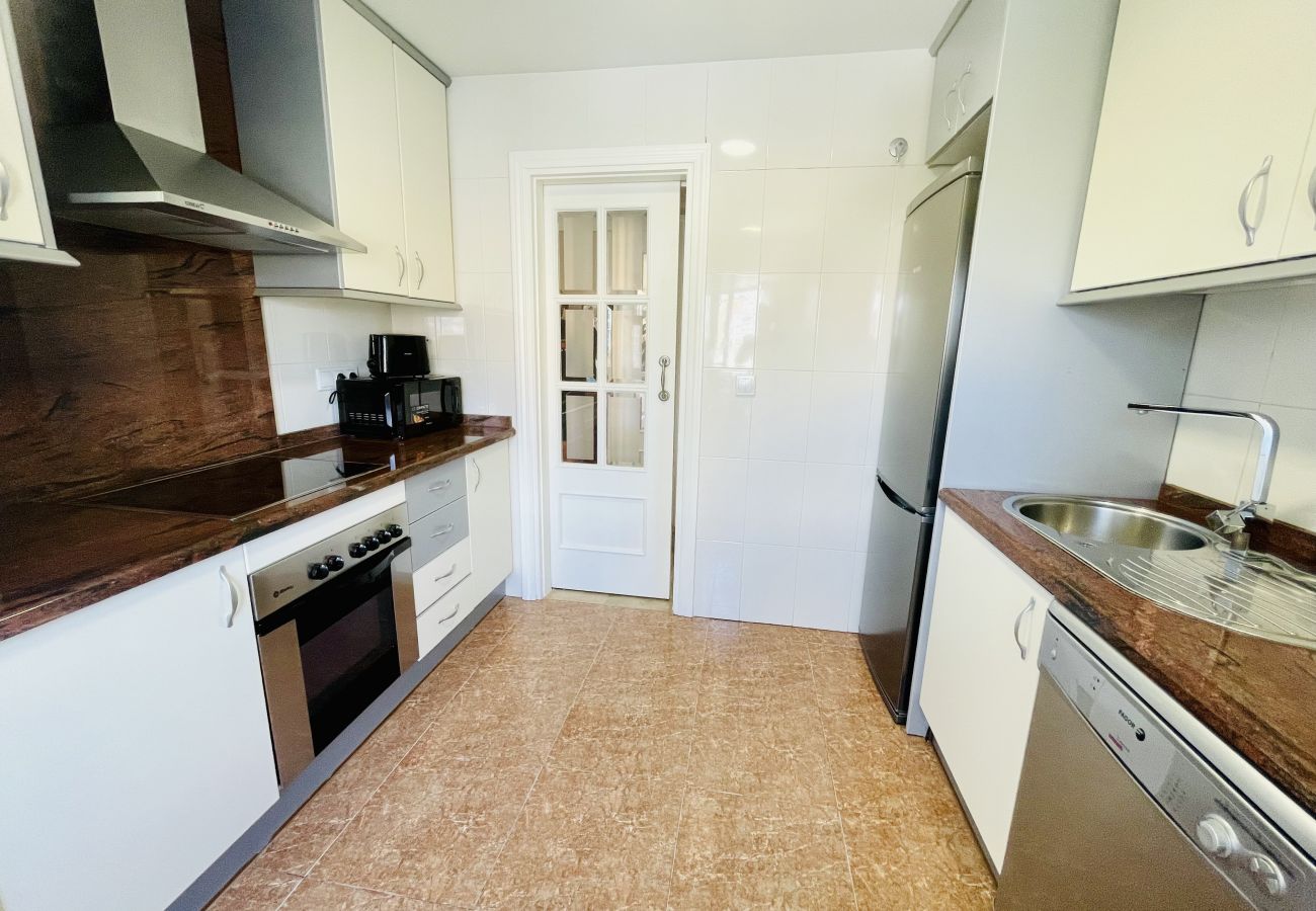Apartment in Benidorm - A997 - Torre Doscalas