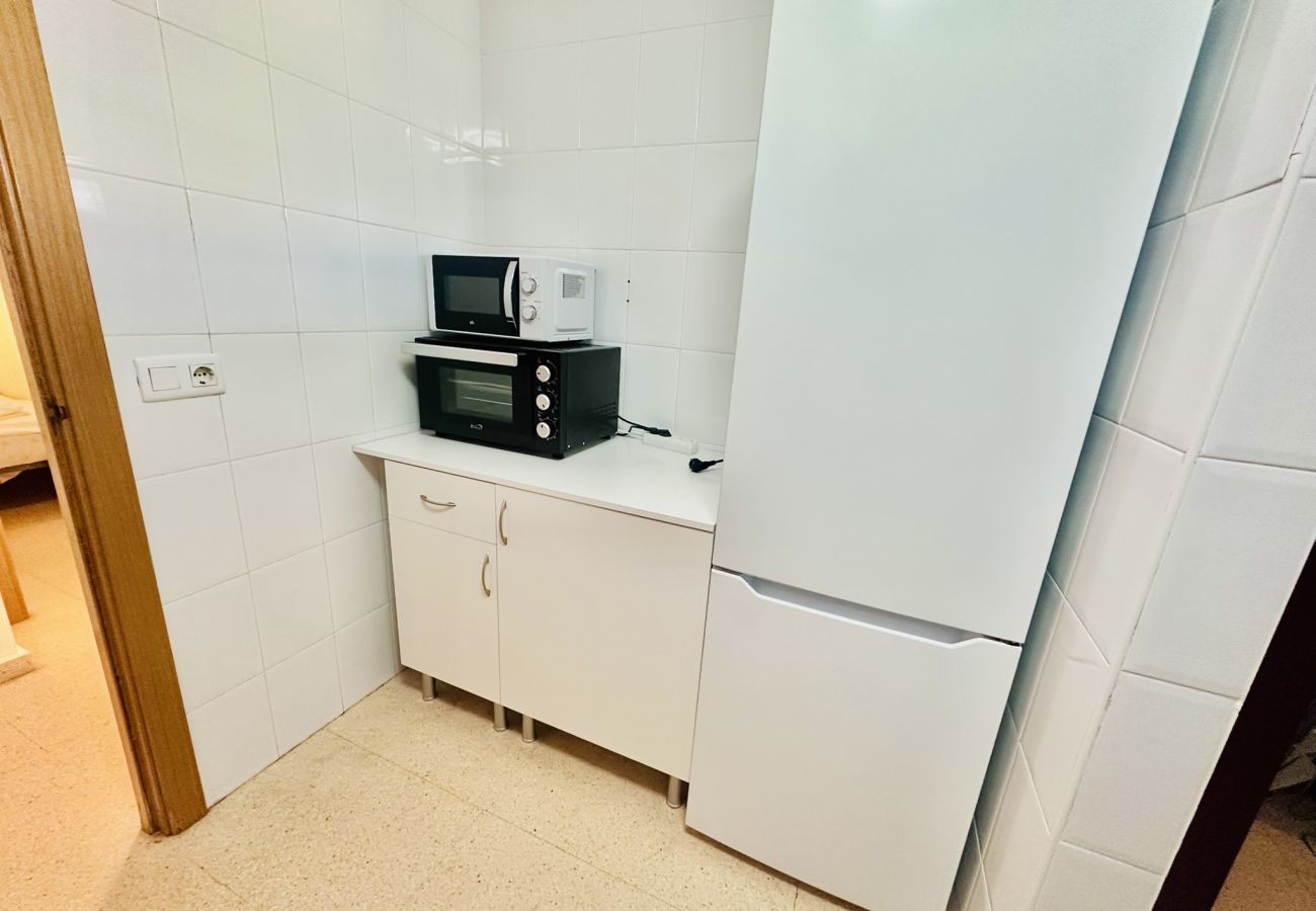 Apartment in Benidorm - A417 - Entreplayas 2