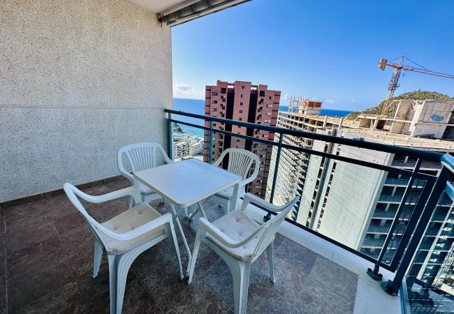 Balcony with sea views from the holiday flat in Alicante